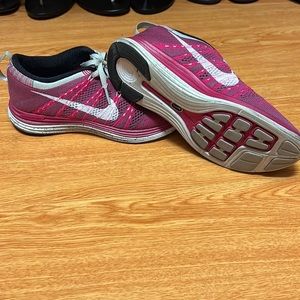 Nike Women’s Flyknit One